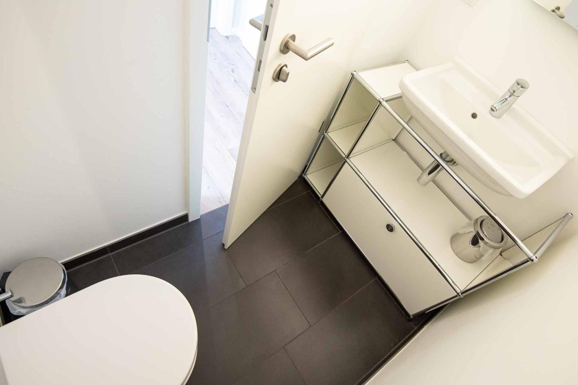 High End Penthouse Apartment *